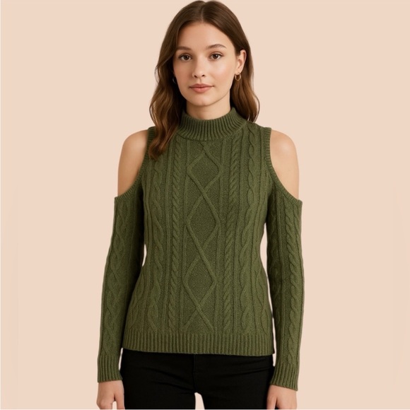 Freshman 1996 Sweaters - Freshman 1996 Cold Shoulder Mock Neck Sweater Size S